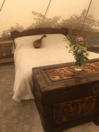 Stunning Luxury Lotus Tent Self Contained Sleeps 6