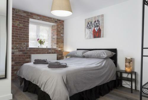 The Old Antique Shop