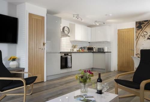 The Old Antique Shop