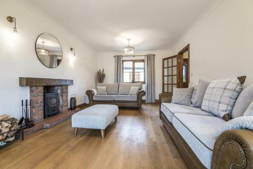 French Fields - 4 Bedroom House - St Florence