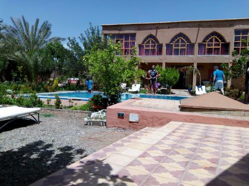 Bed & Breakfast Authentik Skoura Bassatines