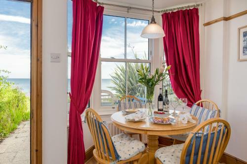 Ebor Cottage South