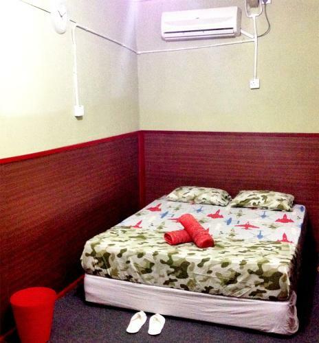 Hostal My Place Guest House