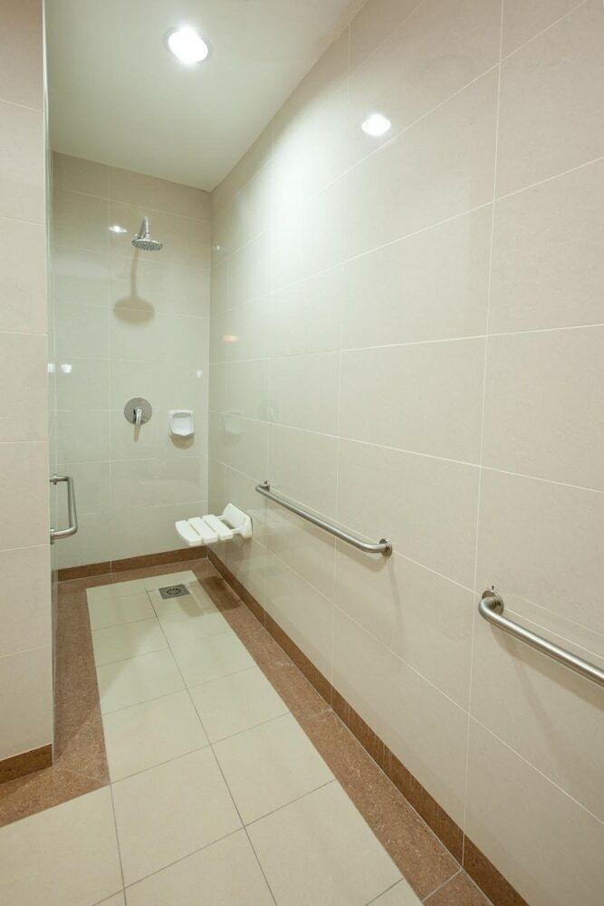 Tune Hotel Kota Bharu City Centre