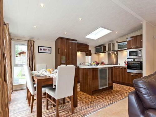 Beech Hill Lodge (beech Hill 9) At Fallbarrow Park