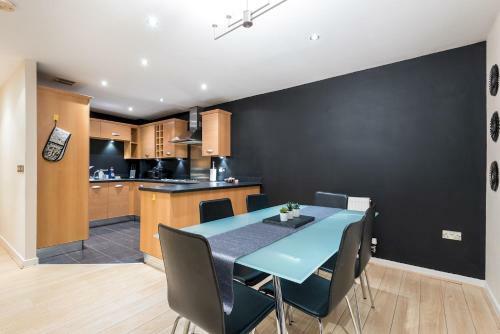 Apartamento Modern Smart Open Plan Living With Free Parking