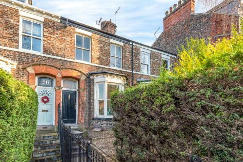 Apartamento Modern Romantic Flat Opposite York City Bar Walls