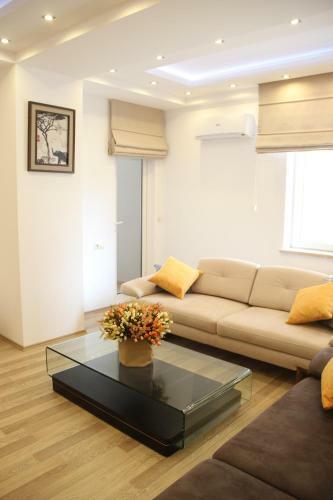 Shartava Deluxe Apartment