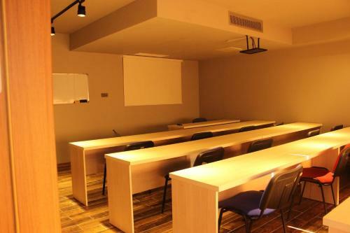 Jazz Hotel