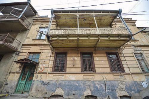 Proper Apartments Design Studio Apt W/balconette At Rustaveli Ave