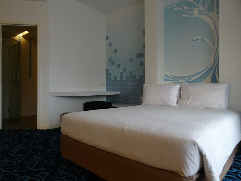 The 5 Elements Hotel