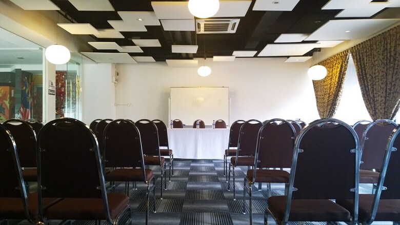 The 5 Elements Hotel