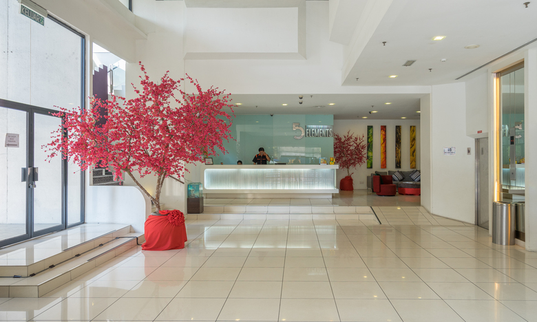 The 5 Elements Hotel
