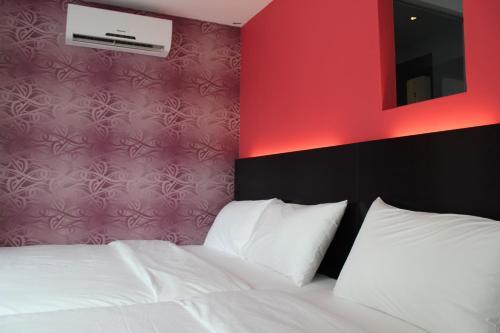 Eiffel Hotel Kelana Jaya