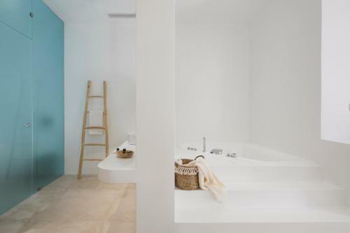 Hotel Arco Solium Suites