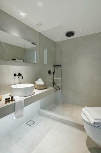 Hotel Arco Solium Suites