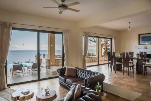 Anninata Villa Sleeps 5 With Pool Air Con And Wifi