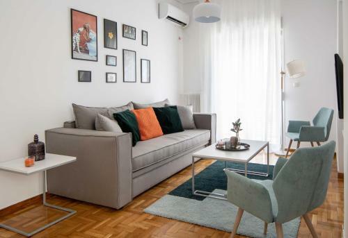 Travellers Hut Apartment In Neos Kosmos