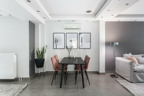 Modernized & Spacious 2bd Apartment In Chalandri By Upstreet