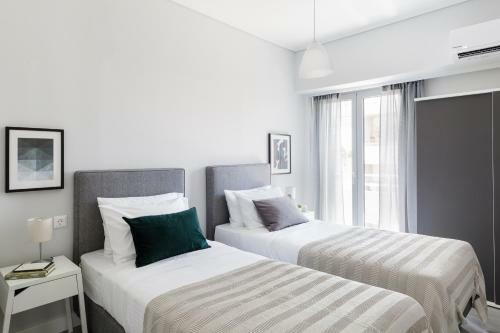 Minimal 2bd Apartment With Lycabettus View By Upstreet