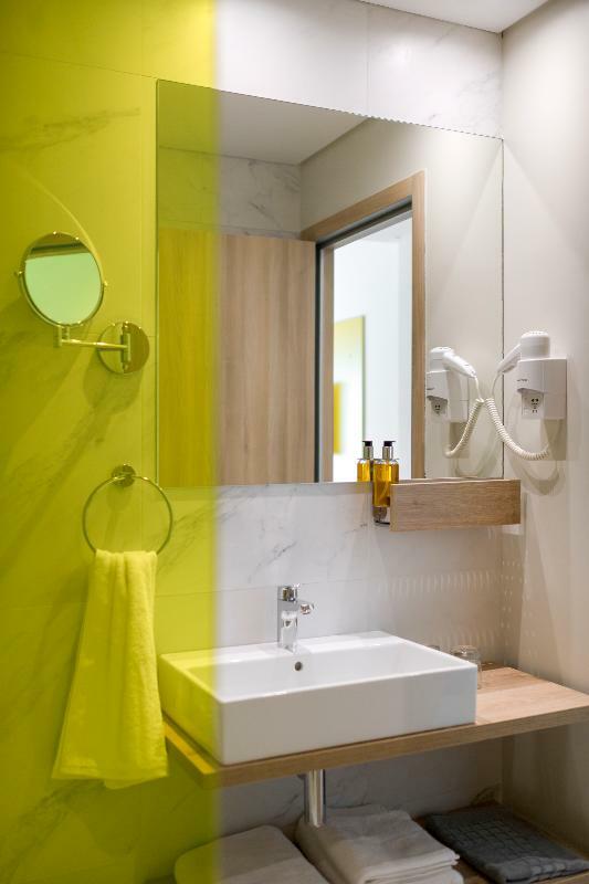 Hotel Ibis Styles Athens Routes