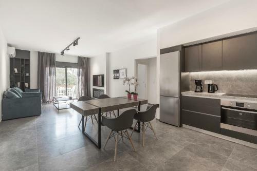 Winsome City Apartment