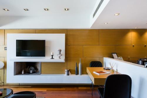 Emst Museum 1bd Apartment With Acropolis View By Upstreet