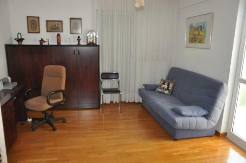 145 ?2 Seaside Apartment