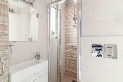 Apartment Apollo & Apartment Artemis In Central Athens