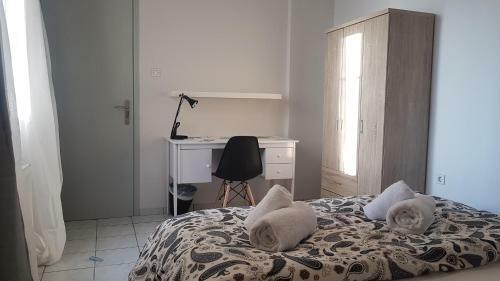 Palette Apartment Alice Blue - Athens Center, 3 Bd, 2 Bath