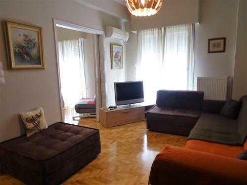 Chic Central Apartment In Evangelismos Metro Station