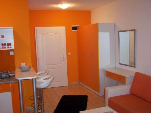 Villa Eros Apartments 2