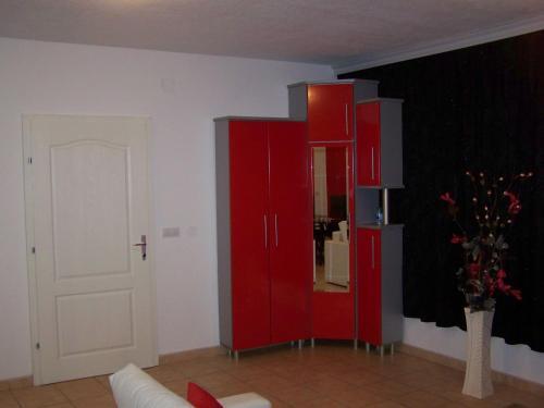 Villa Eros Apartments 2