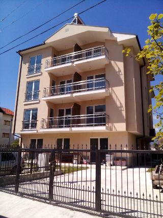 Nade Apartments