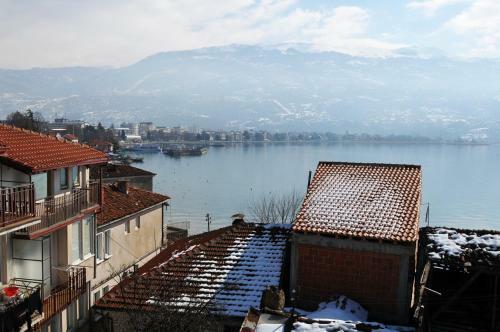 Eke Irin Apartments