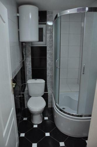 Hostal Nasteski Guest Rooms