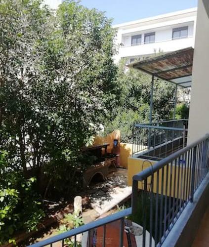 Apartment With 2 Bedrooms In Alimos 2 Km From The Beach