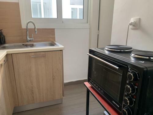 Downtown Adorable Apartment With Lycabettus View