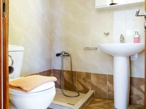 Pretty Apartment In Therma With Balcony