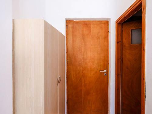 Charming Apartment In Therma Near Seabeach
