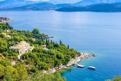 Agios Stefanos Sinion Villa Sleeps 6 Pool Air Con