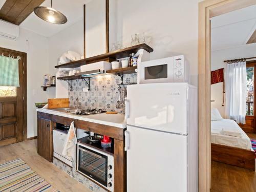 Cosy Apartment In Agios Nikolaos With Garden
