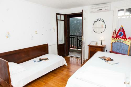 Apollon Stone Villa In Delphi With Stunning View!