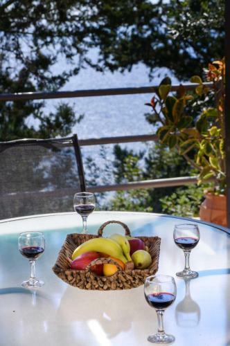Ahai Paxos Villa