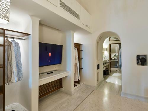 Luxury Villa Blue Dome Santorini