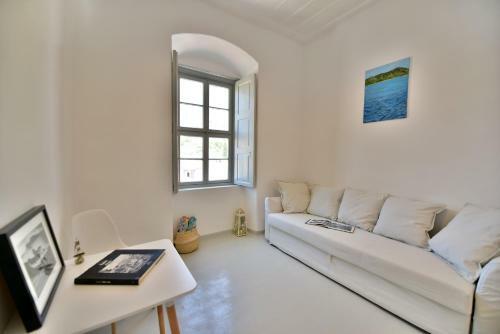Apartamento Hydra Suites