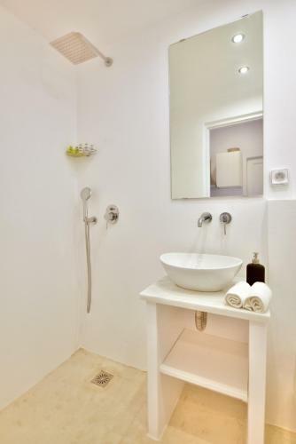 Apartamento Hydra Suites