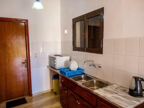 Napoleon Apartments Gouvia