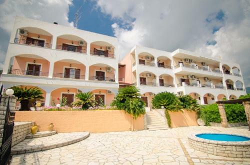 Margarita Aparthotel