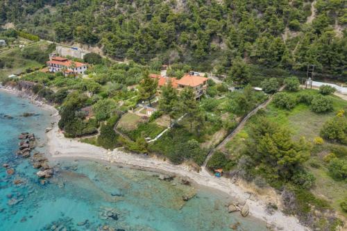 Beachfront Villa Posidi